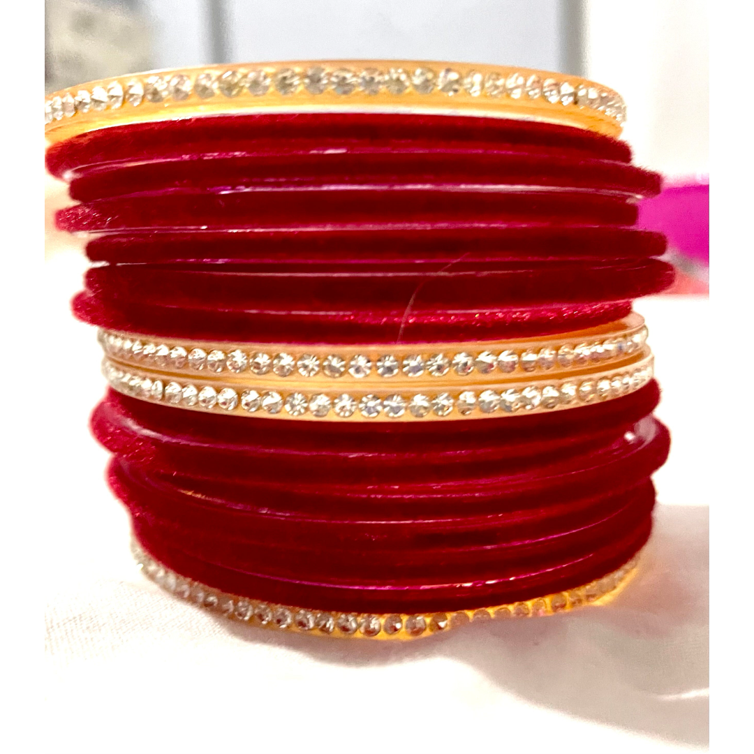 Velvet coated glass bangles - size M