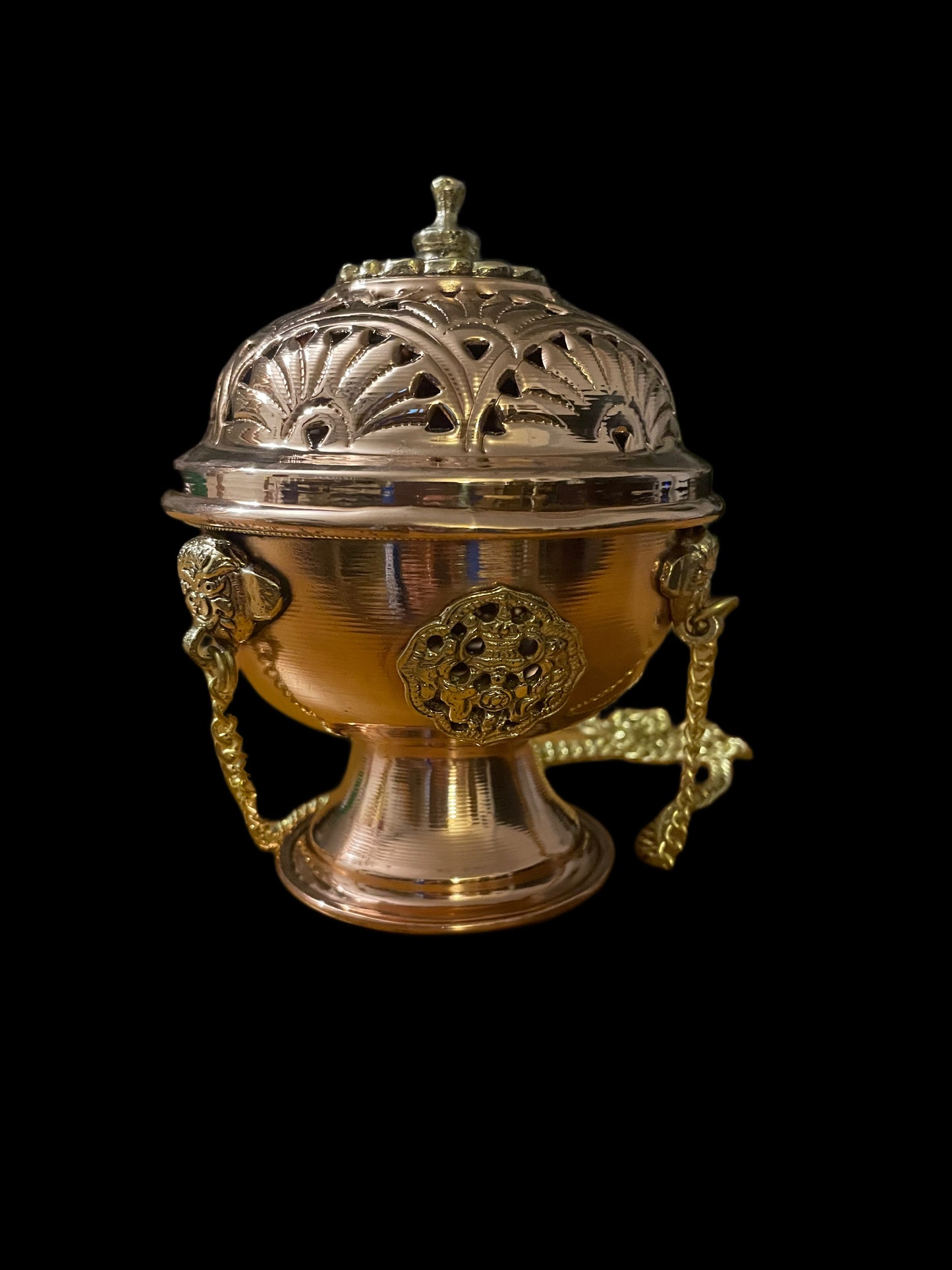 Sangur (incense burner) with Dhoop