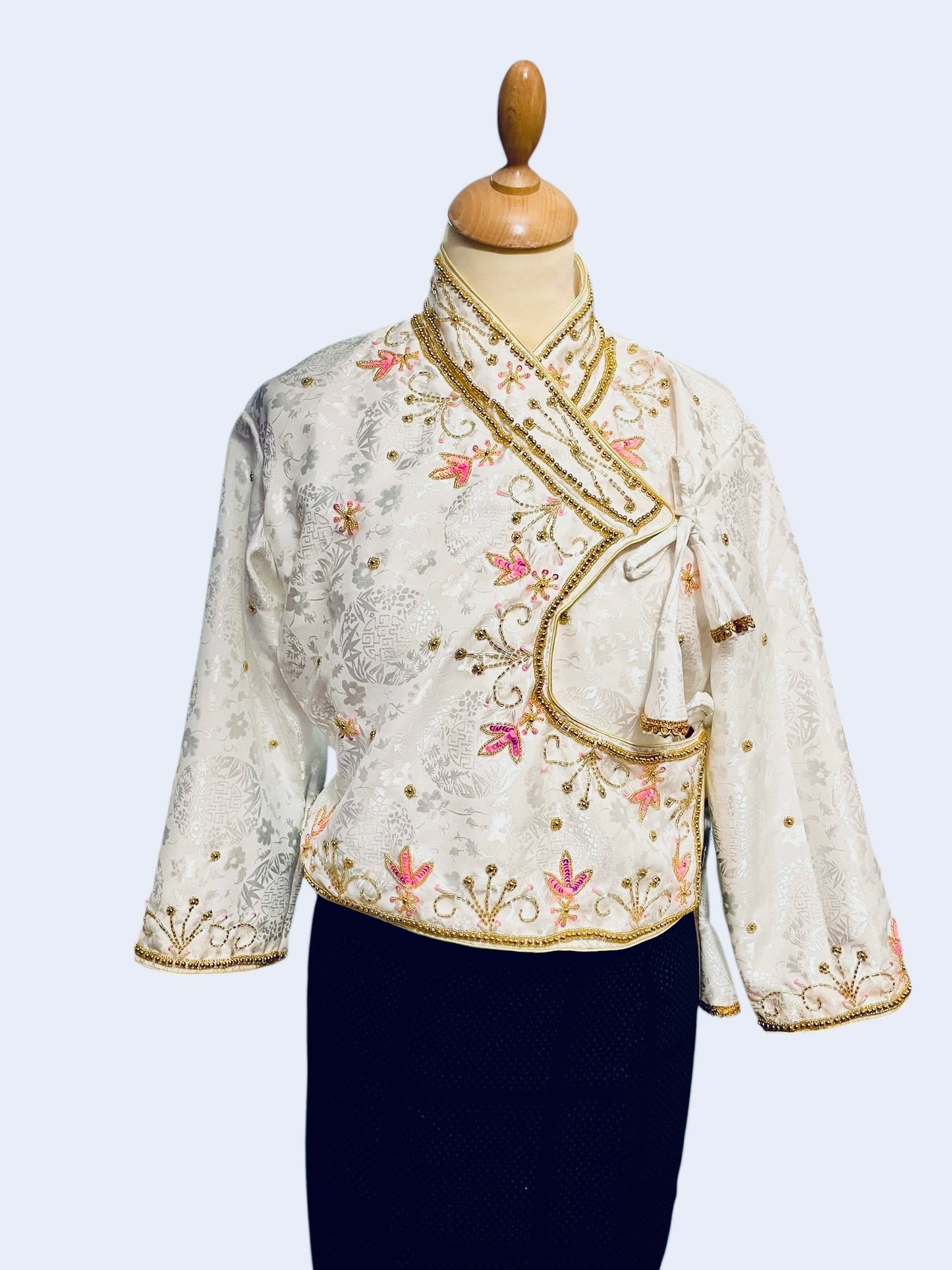 Kuching Cholo - Blouse